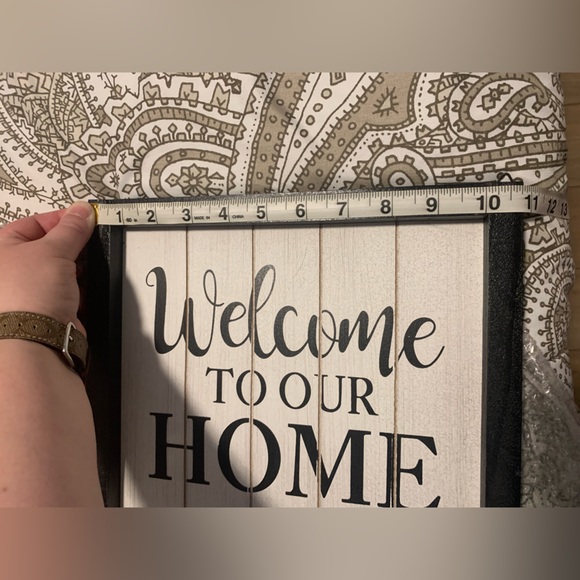 Welcome to our Home Decorative sign - Picture 2 of 5